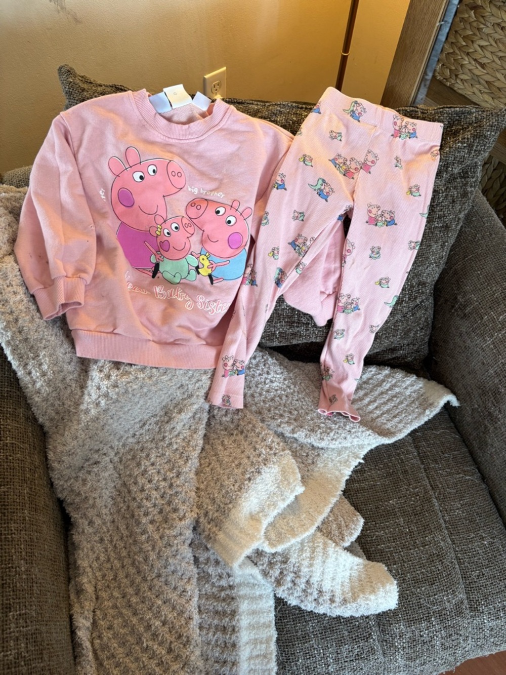 Zara Peppa Pig Pink Graphic Kids set 4T